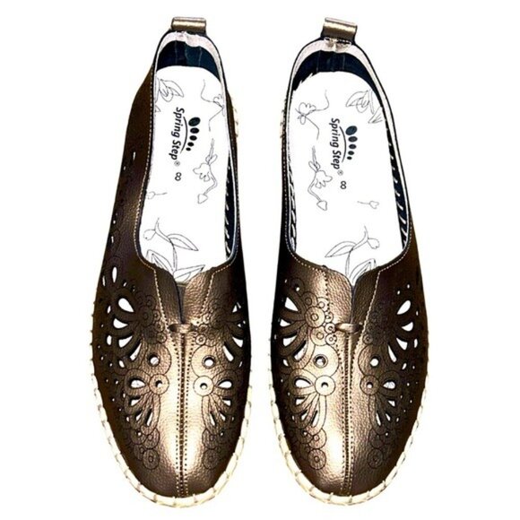 8M Bronze Loafer Mirtha Slip-On EUC Pristine Condition Leather Cut-out Design - Picture 11 of 16